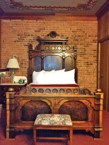 America's 10 Most Haunted Hotels