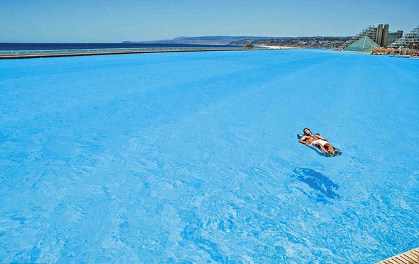 Largest-Pool-in-World
